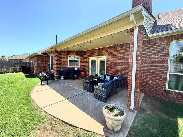 505 Swingman Road, Yukon, OK 73099
