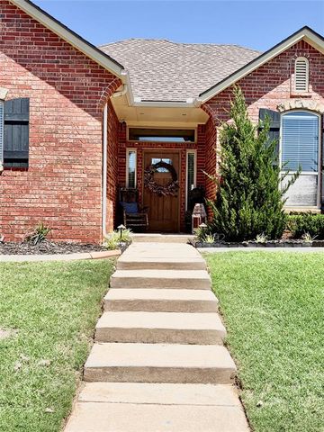 505 Swingman Road, Yukon, OK 73099