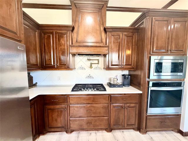 505 Swingman Road, Yukon, OK 73099