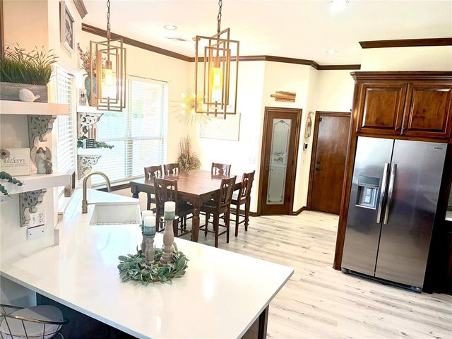 505 Swingman Road, Yukon, OK 73099