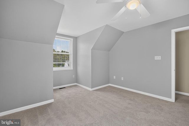 521 HIGHLAND DR, Elkton, MD 21921