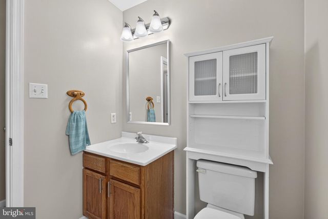 521 HIGHLAND DR, Elkton, MD 21921
