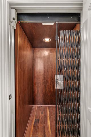 4506 Bryn Mawr Lane, Houston, TX 77027