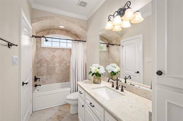 4506 Bryn Mawr Lane, Houston, TX 77027