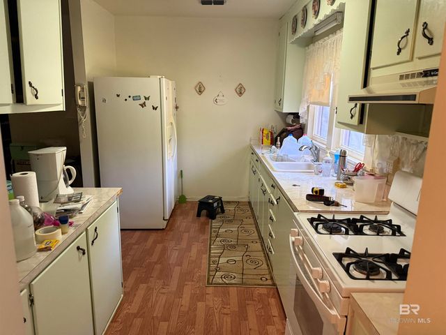 101 Cottage Hill Drive, Brewton, AL 36426