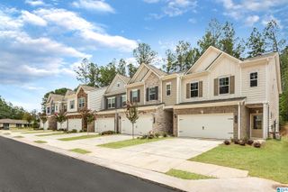 4582 VILLAGE SPRINGS SQUARE # 1, Fultondale, AL 35068