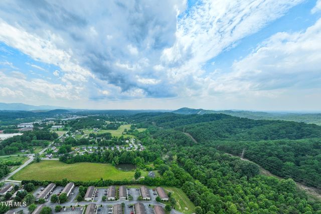 2898 Watauga Road, Johnson City, TN 37601