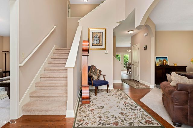 2898 Watauga Road, Johnson City, TN 37601