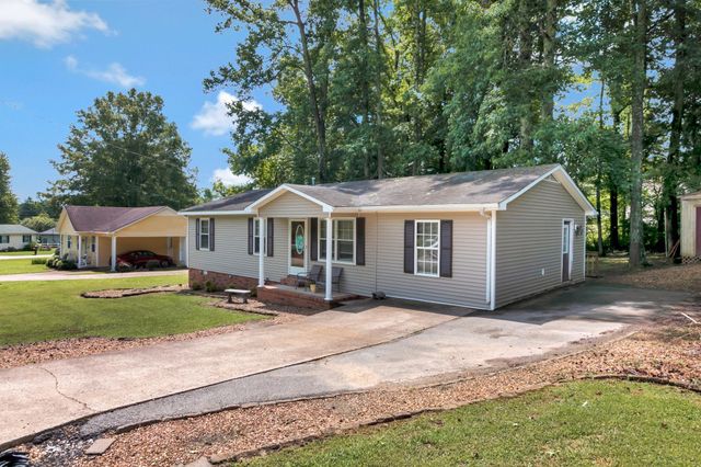 2121 Honey Locust Cv, Paris, TN 38242