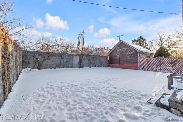 3765 Cortland Street, Detroit, MI 48206