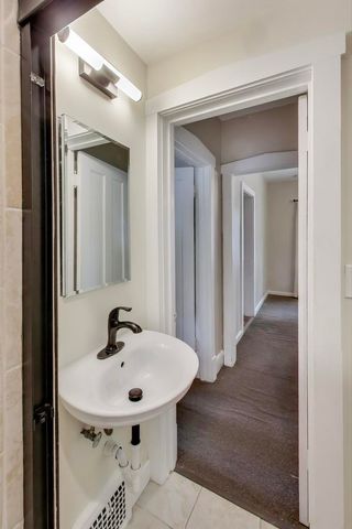 4447 N Merrimac Avenue, Chicago, IL 60630