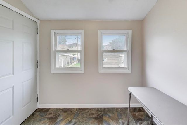 4447 N Merrimac Avenue, Chicago, IL 60630