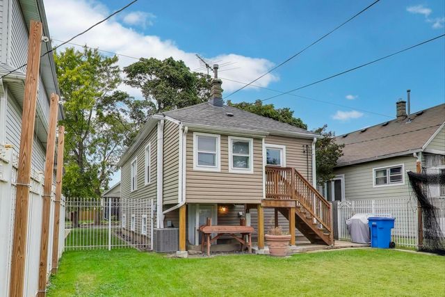 4447 N Merrimac Avenue, Chicago, IL 60630