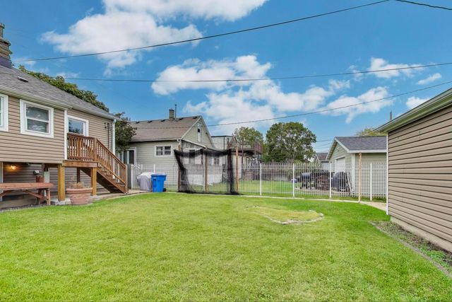 4447 N Merrimac Avenue, Chicago, IL 60630