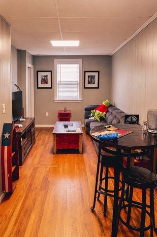 549 Bennington St, Boston, MA 02128