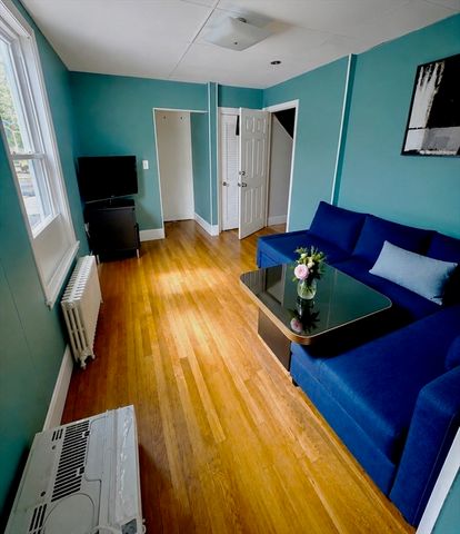 549 Bennington St, Boston, MA 02128