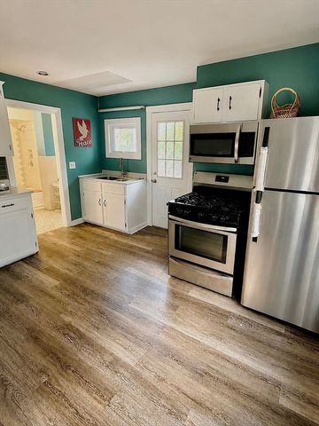 549 Bennington St, Boston, MA 02128