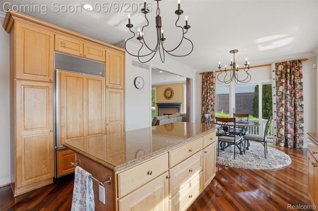 18254 Parkshore Drive, Northville Township, MI 48168