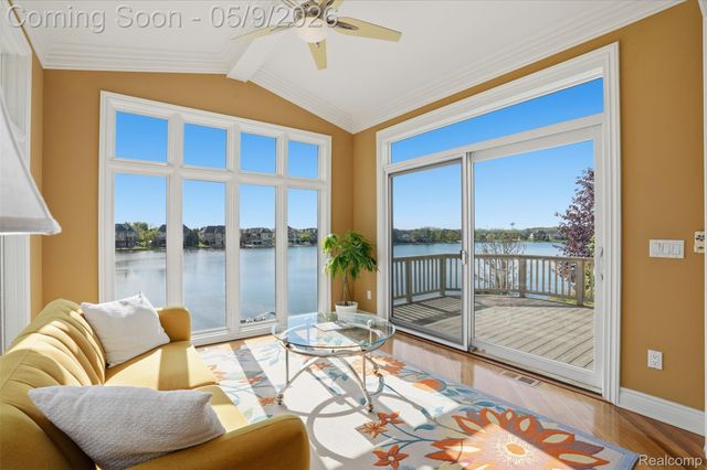 18254 Parkshore Drive, Northville Township, MI 48168