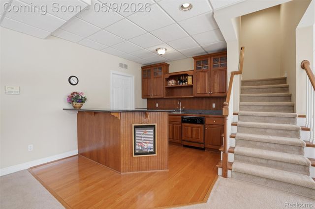 18254 Parkshore Drive, Northville Township, MI 48168