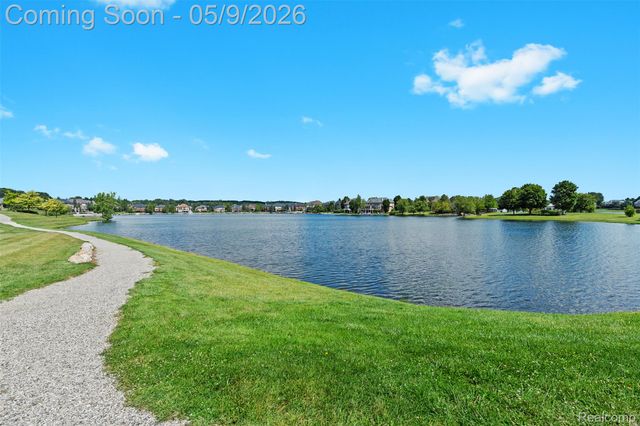 18254 Parkshore Drive, Northville Township, MI 48168