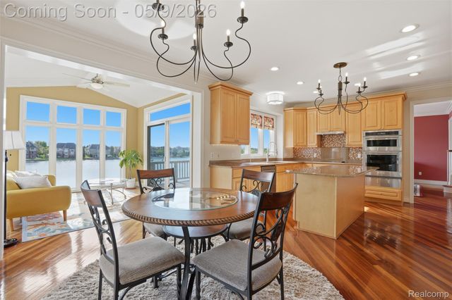 18254 Parkshore Drive, Northville Township, MI 48168