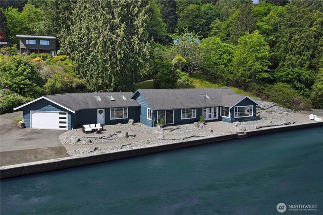14208 Glen Acres Road SW, Vashon, WA 98070