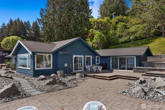 14208 Glen Acres Road SW, Vashon, WA 98070