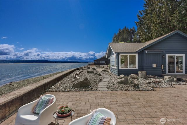 14208 Glen Acres Road SW, Vashon, WA 98070