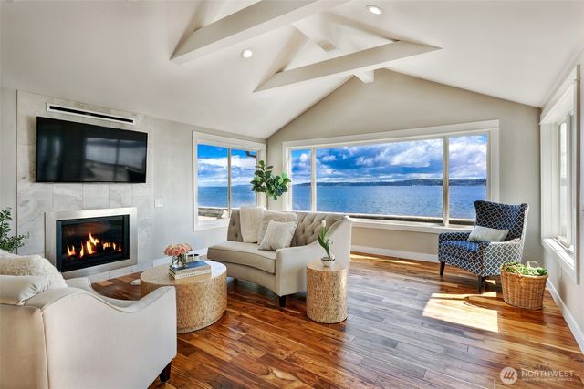 14208 Glen Acres Road SW, Vashon, WA 98070