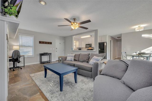 1817A Hardman Lane, Woodstock, GA 30188