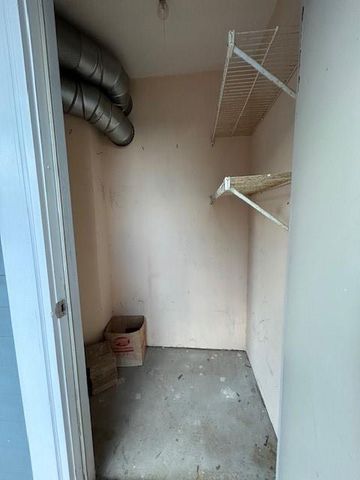 1376 Keys Lake Drive NE, Brookhaven, GA 30319