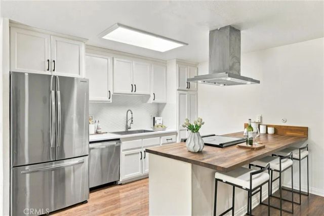 23496 Los Adornos, Aliso Viejo, CA 92656