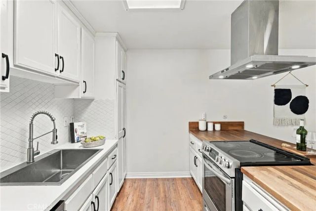 23496 Los Adornos, Aliso Viejo, CA 92656
