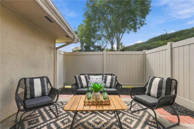 23496 Los Adornos, Aliso Viejo, CA 92656