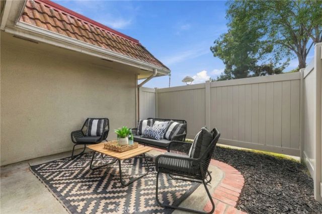 23496 Los Adornos, Aliso Viejo, CA 92656
