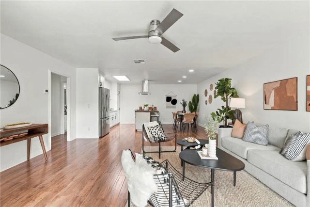 23496 Los Adornos, Aliso Viejo, CA 92656