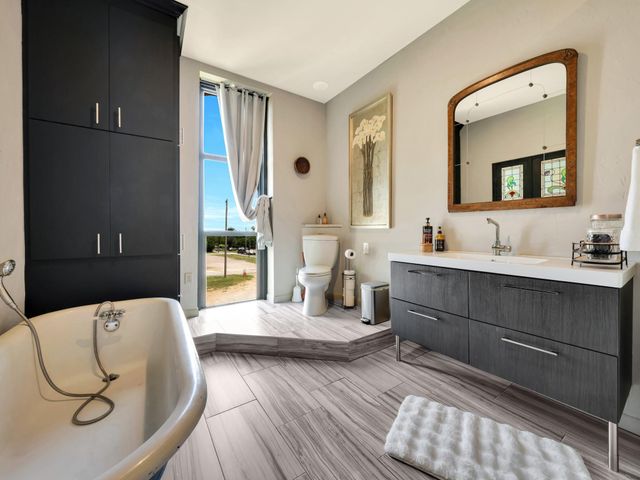 106 W Main Street Street, Pilot Point, TX 76258