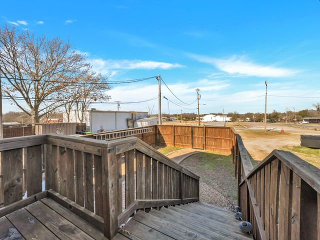 106 W Main Street Street, Pilot Point, TX 76258
