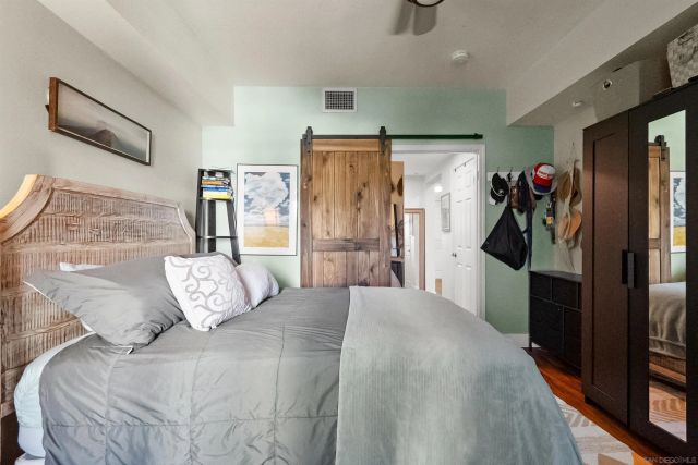 2400 5th Ave 329, San Diego, CA 92101