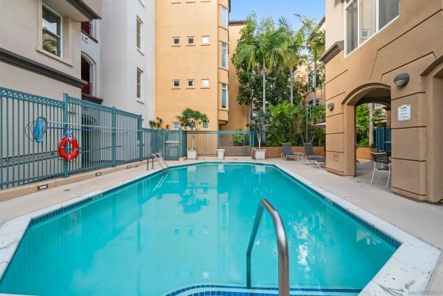 2400 5th Ave 329, San Diego, CA 92101