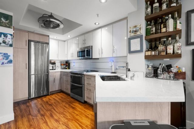 2400 5th Ave 329, San Diego, CA 92101