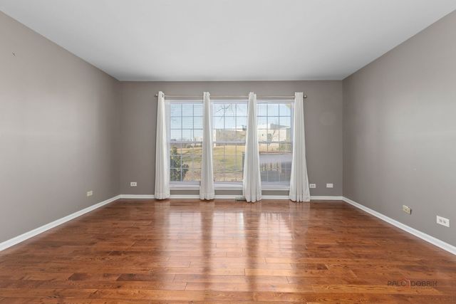 1576 Poplar Creek Drive, Hoffman Estates, IL 60169