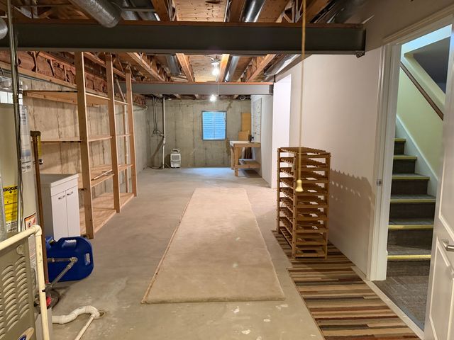 1576 Poplar Creek Drive, Hoffman Estates, IL 60169