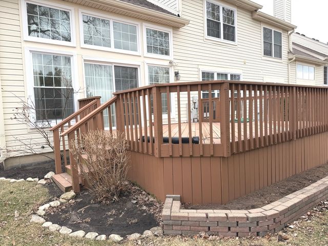 1576 Poplar Creek Drive, Hoffman Estates, IL 60169