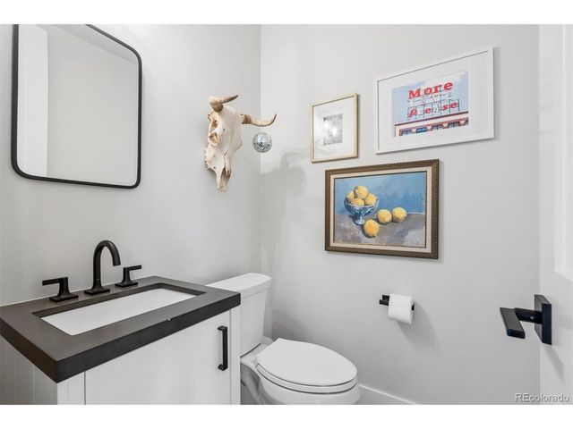 8367 W 68th Ln, Arvada, CO 80004