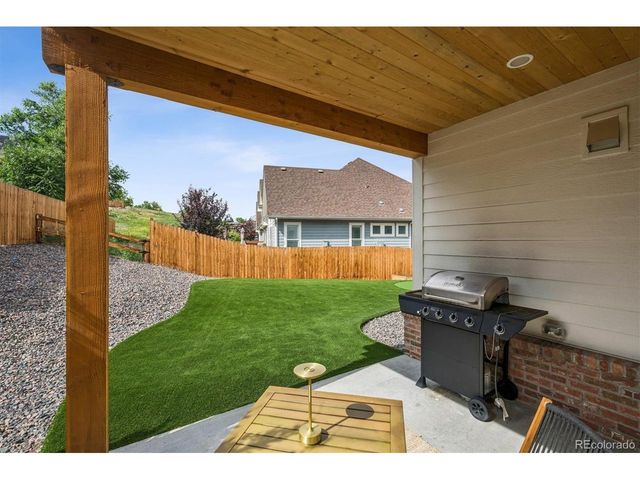 8367 W 68th Ln, Arvada, CO 80004