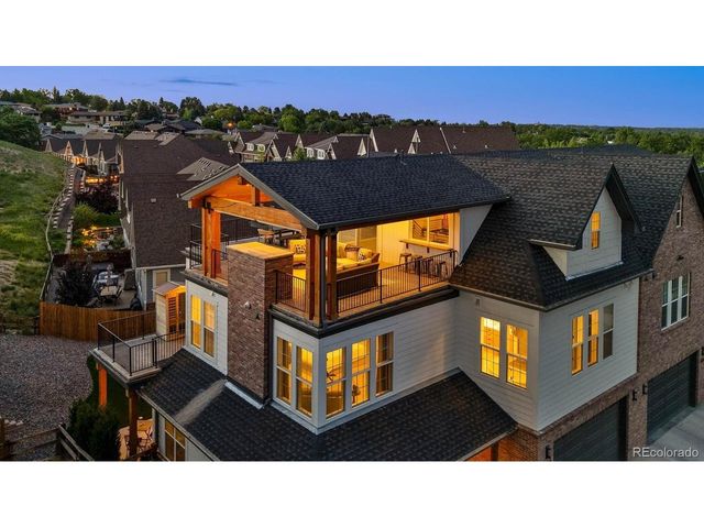8367 W 68th Ln, Arvada, CO 80004