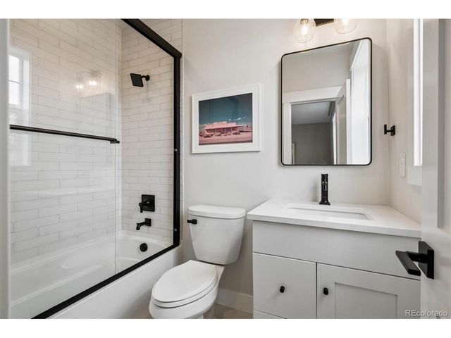 8367 W 68th Ln, Arvada, CO 80004