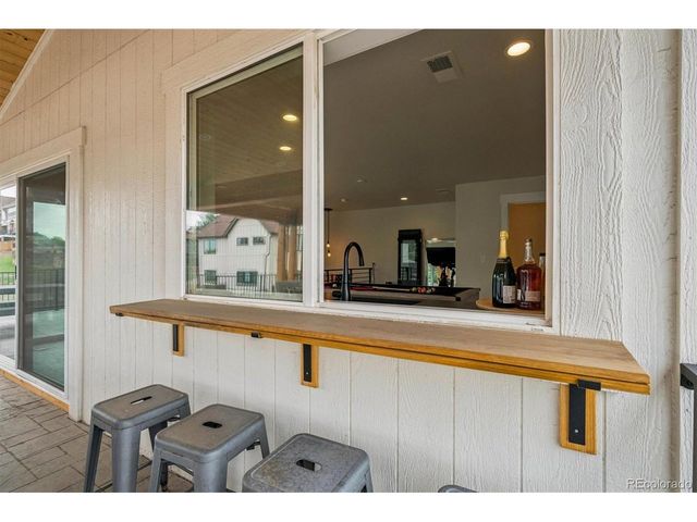 8367 W 68th Ln, Arvada, CO 80004